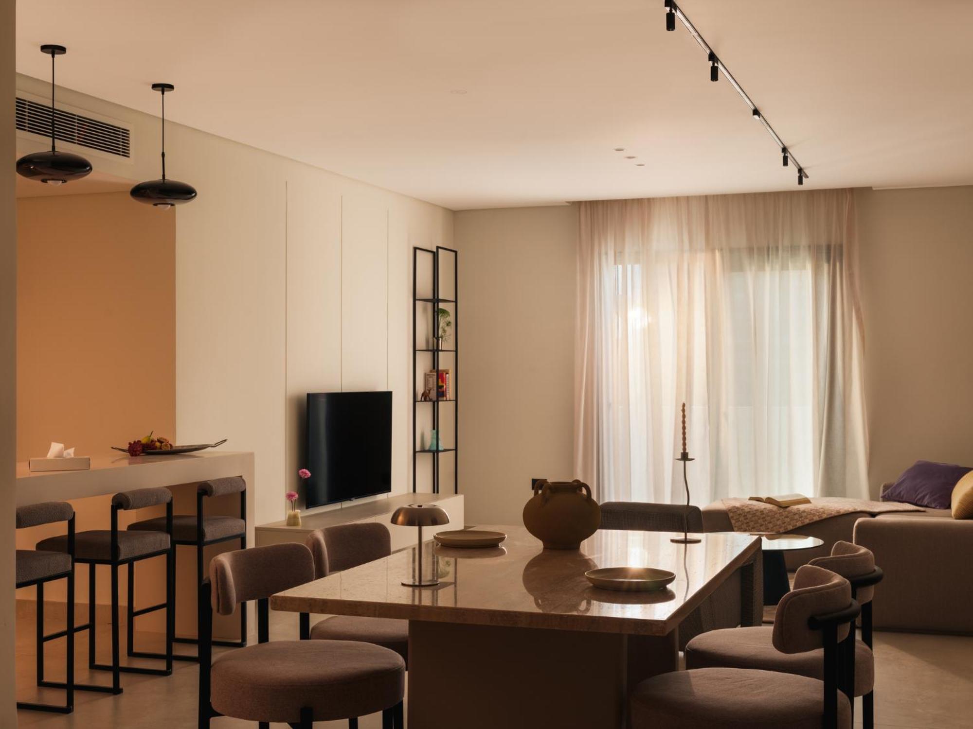 Brassbell Zamalek Diplomatic Zone Near Marriott *